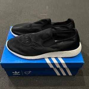 New Adidas x Human Made - Slip-On Pure Black